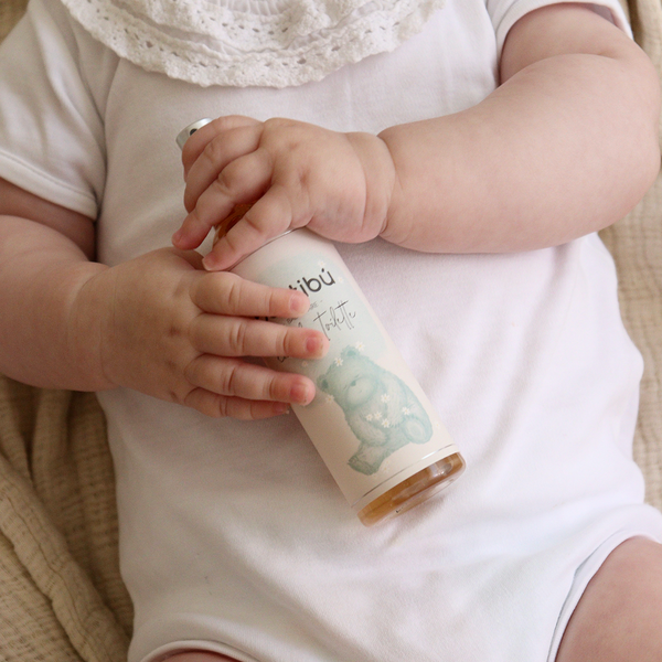 Puede el bebé usar perfume? Consejos y posibles riesgos