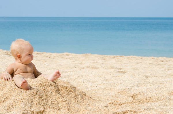 Consejos para el verano; Cómo combatir el calor en los bebés